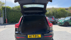 Volvo Xc40 2.0 B4P R DESIGN Pro 5dr Auto [7 speed] Petrol Estate